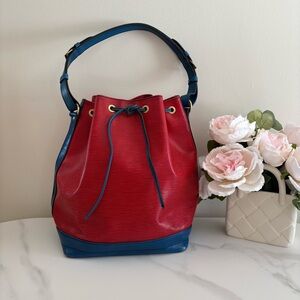 Louis Vuitton Red and Blue Epi Drawstring Bucket Bag